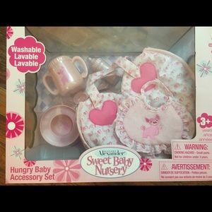 Madame Alexander Hungry Baby Accessory Set